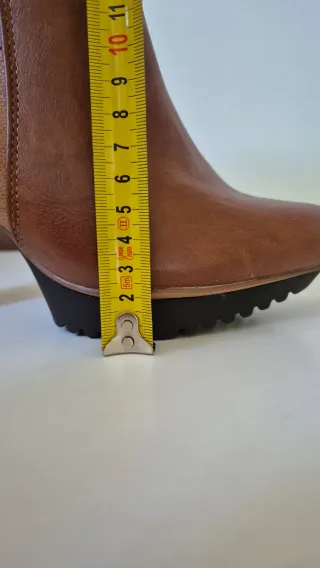 Botines nuevos marrones