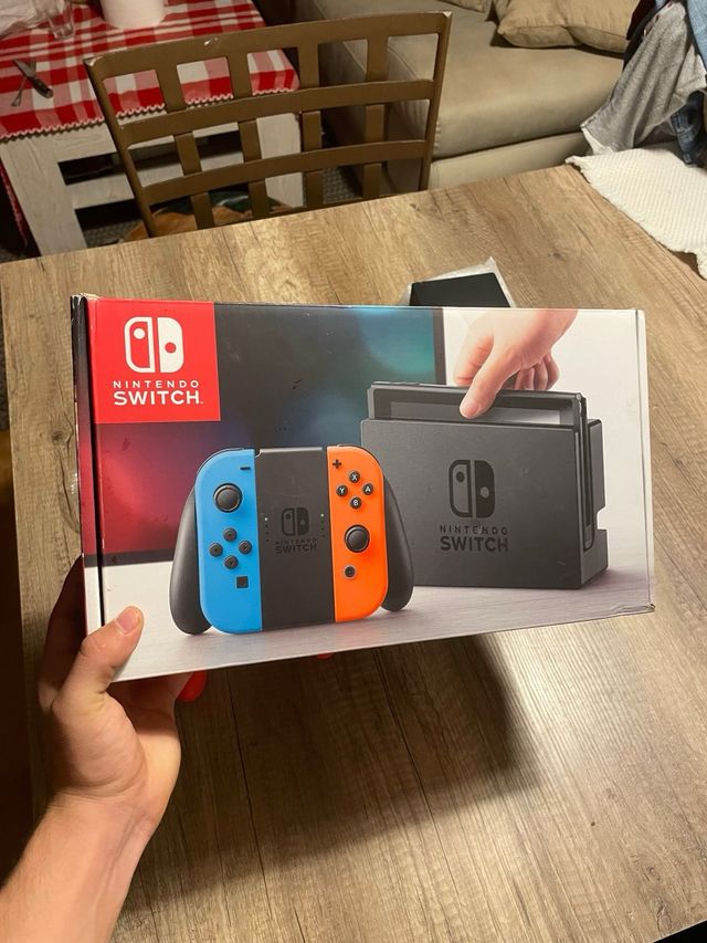 Nintendo Switch