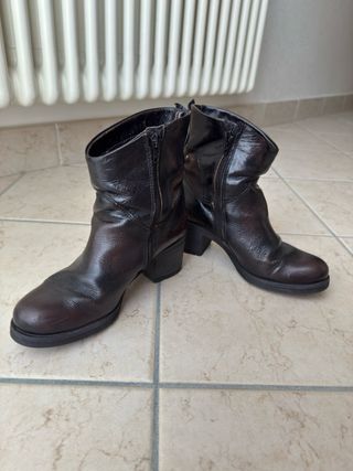 Italian real leather buckle block heel ankle boots