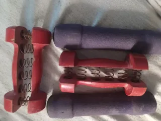 Mancuernas de mano con resortes