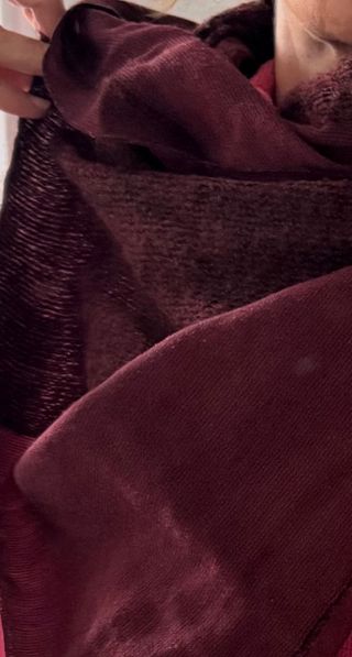 Bufanda granate/berenjena de angora