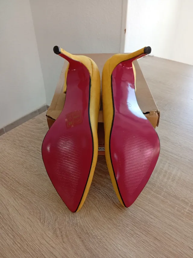 Sandalias Erynn Mostaza Talla 41