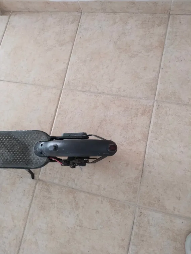 Patinete Eléctrico Negro