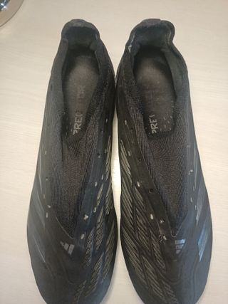 Botas de fútbol Adidas Predator Negras