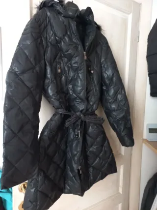 Bellissimo #piumino con cappuccio trapuntato