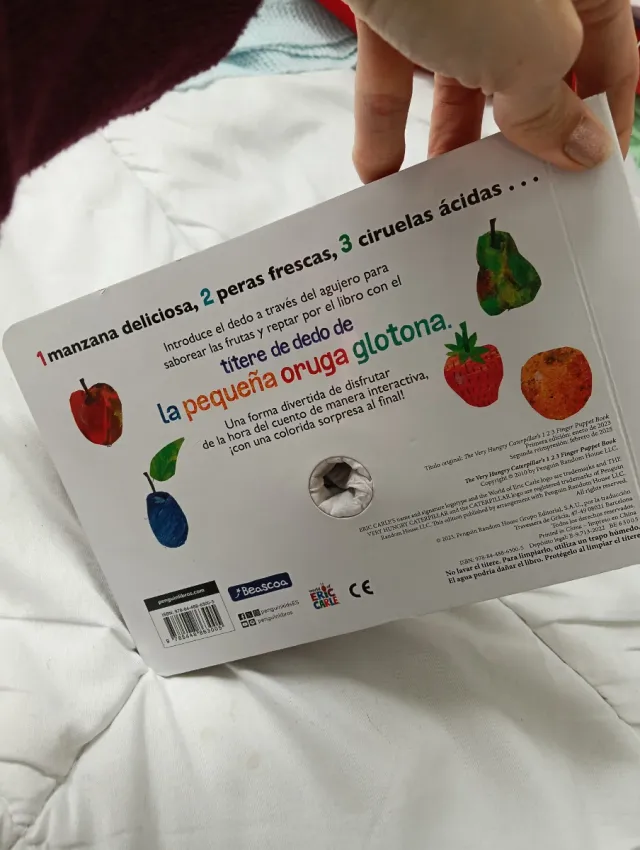 La pequeña oruga glotona