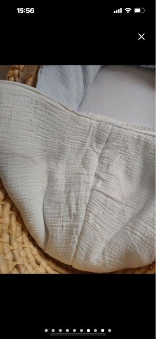 Cuna moisés de mimbre con balancín