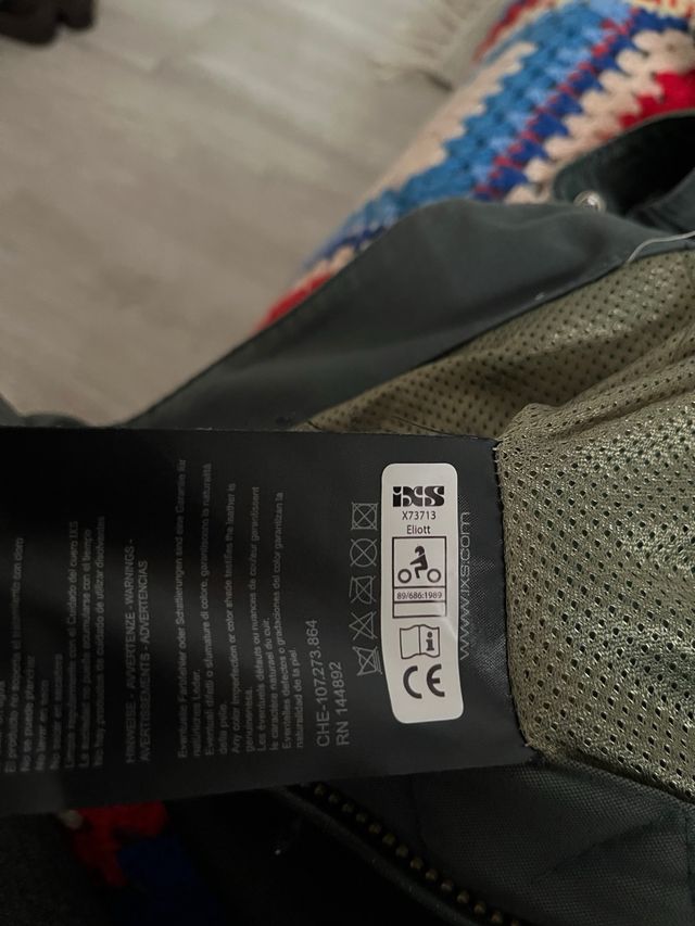 Chaqueta de cuero IXS