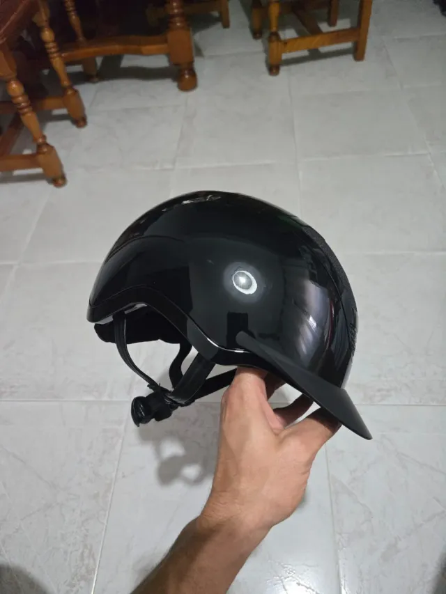 Casco de seguridad negro