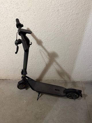 Patinete Eléctrico Cecotec Bongo D30