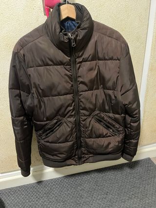Chaquetón acolchado marrón hombre