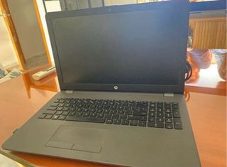 Ordenador portátil HP gris