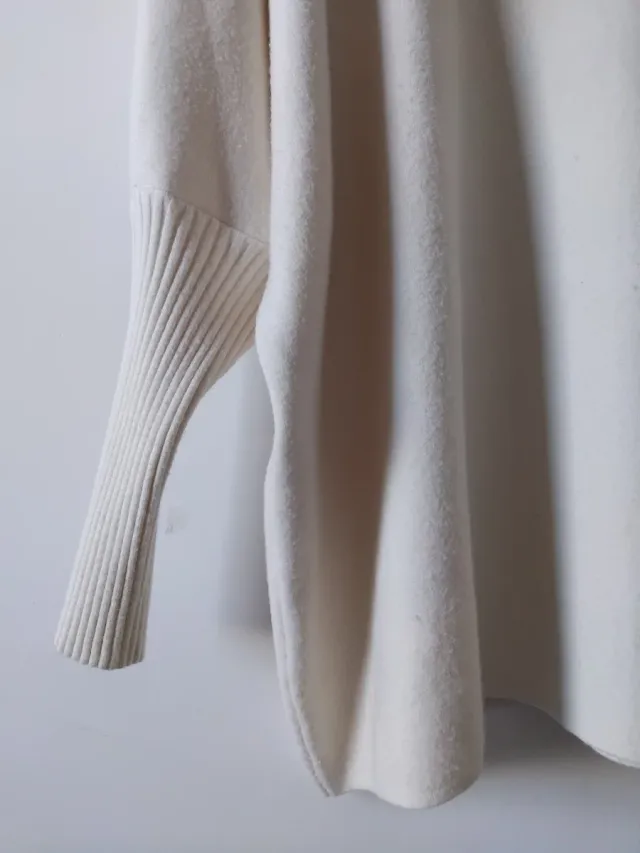 Maglione beige Mademoiselle Du Monde