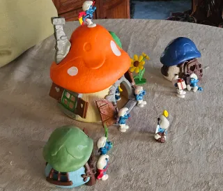 Villaggio Puffi con 3 case e 12 personaggi