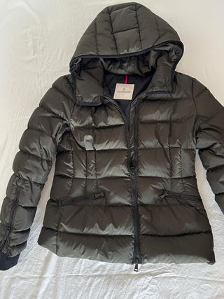Plumas Moncler Verde Caqui Talla M