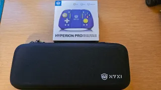 Mando NYXI Hyperion Pro + Estuche de transporte
