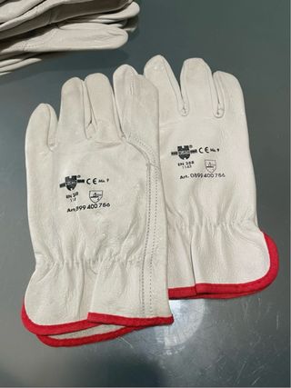 Guanti Wurth in pelle fiore morbidissimi