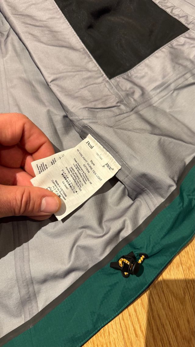 Chaqueta Gore-Tex Peak Performance Talla L