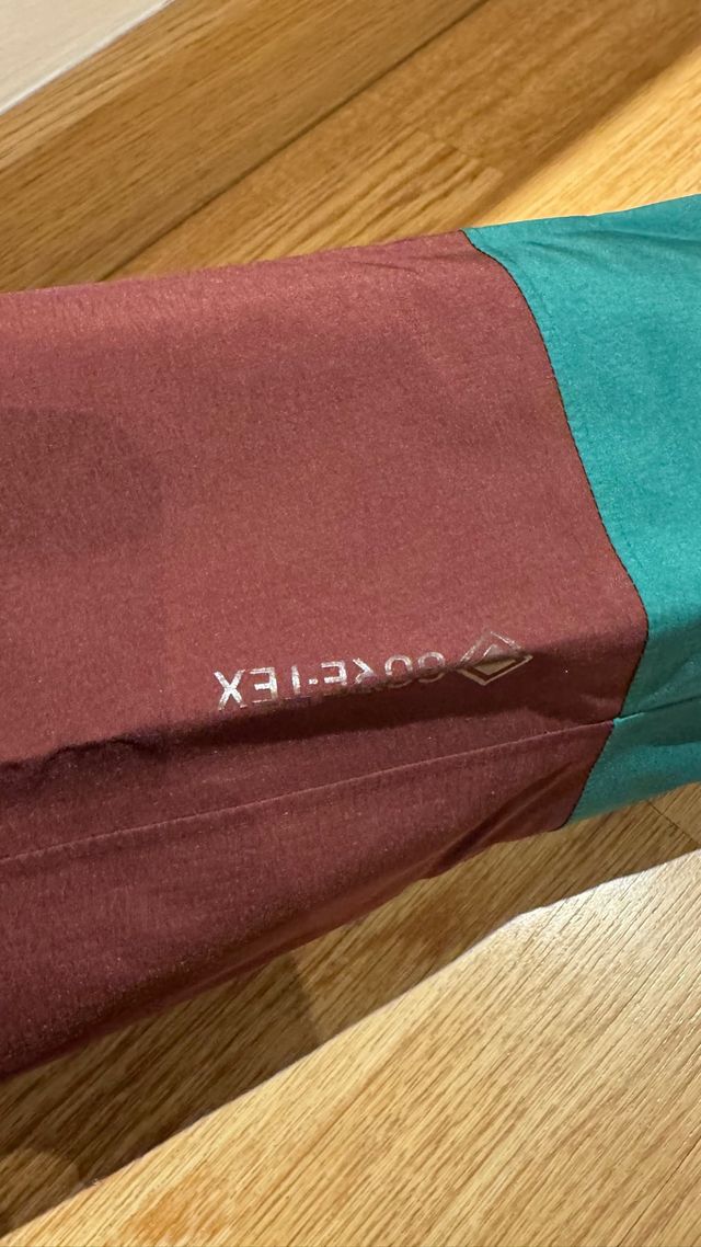 Chaqueta Gore-Tex Peak Performance Talla L