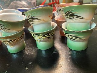 Bicchierini cinesi in porcellana e vetro