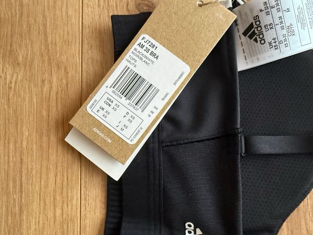 Sujetador deportivo Adidas negro
talla XS