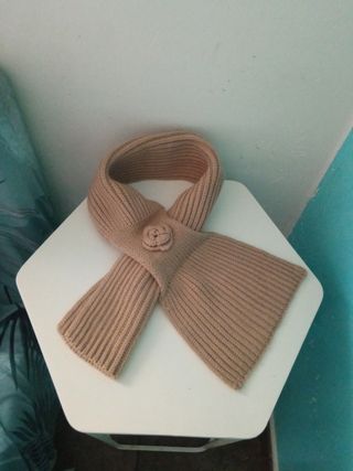 Conjunto Gorro, Bufanda y Guantes Beige