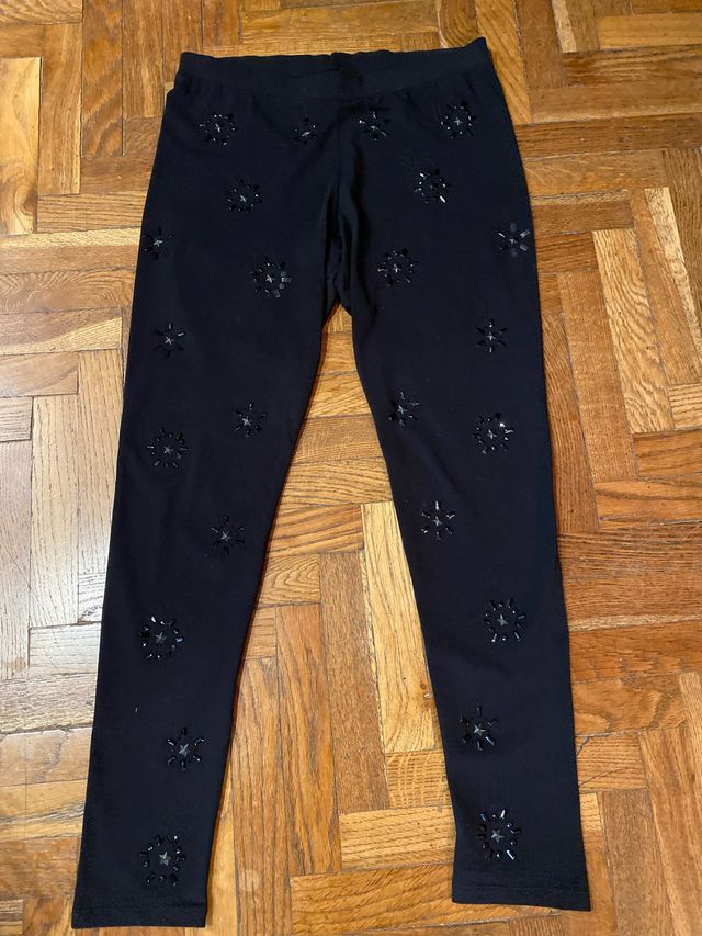 Leggings negros con pedrería