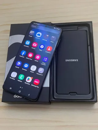 SAMSUNG Galaxy S21+ Plus 5G (128GB, 8GB) 6.7" AMOLED 2X, Snapdragon 888, Global 5G Volte (GSM + CDMA) G996U