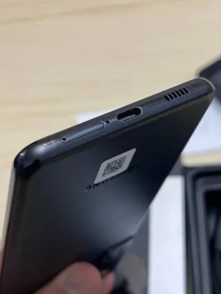 SAMSUNG Galaxy S21+ Plus 5G (128GB, 8GB) 6.7" AMOLED 2X, Snapdragon 888, Global 5G Volte (GSM + CDMA) G996U