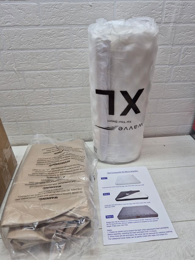 Cama para cão impermeável WAVVE