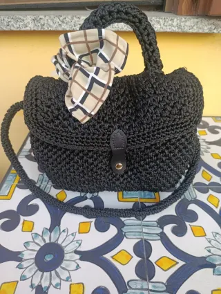 Borsa nera handmade corda intrecciata