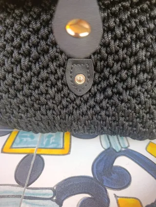 Borsa nera handmade corda intrecciata