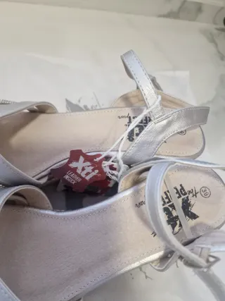 Cuñas XTI Plata Talla 39