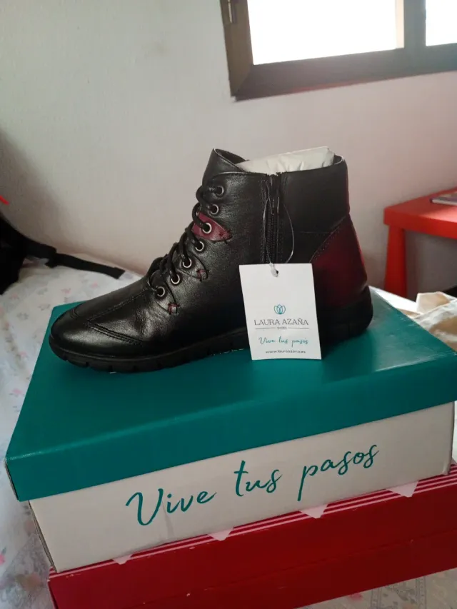 Botas de cuero talla 39