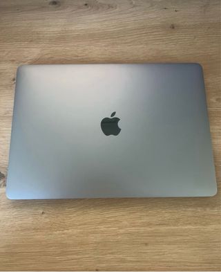 MacBook Pro 13 i5, 256 GB, gris