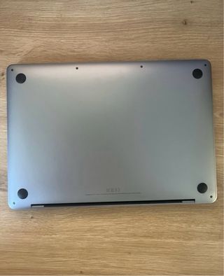MacBook Pro 13 i5, 256 GB, gris