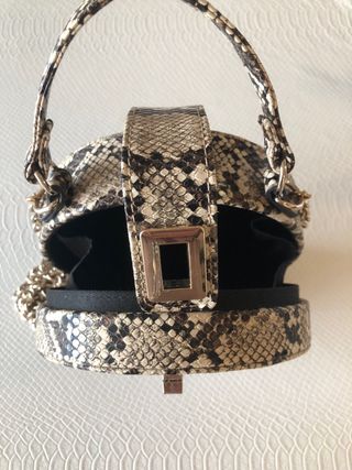 Bolso bombonera Zara piel serpiente