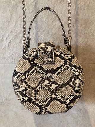 Bolso bombonera Zara piel serpiente