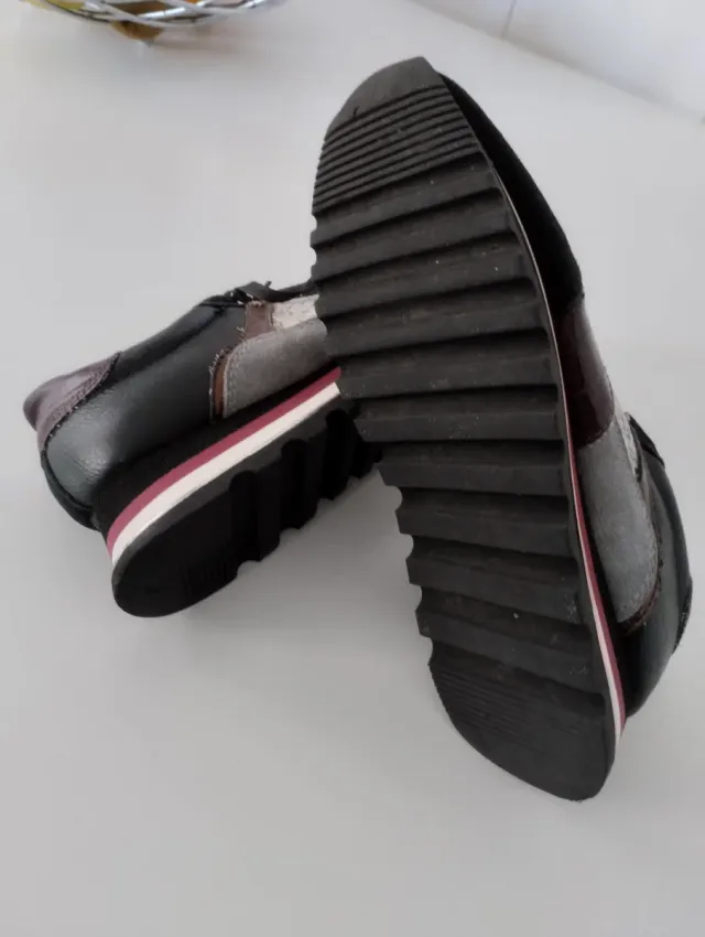 Zapatillas Gioseppo Mujer Talla 37.