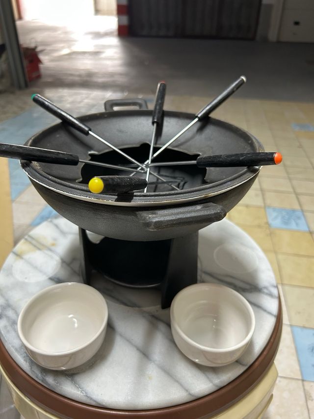 Set Fondue Negro con Accesorios
