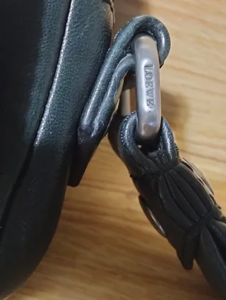 Bolso de mano Loewe negro