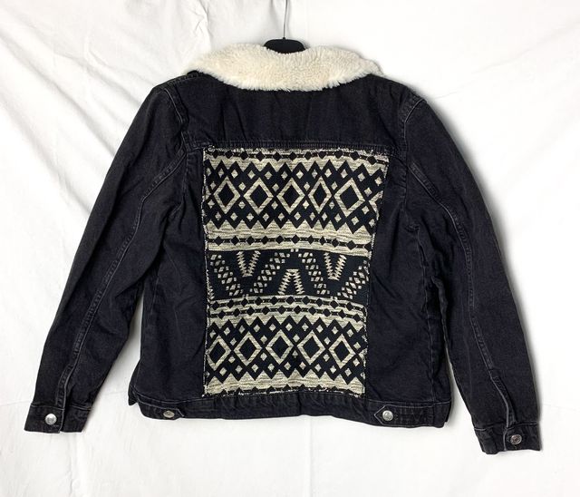 Cazadora Stradivarius NUEVA Talla M