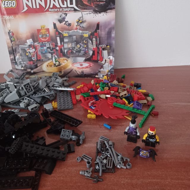 Lego Ninjago Masters of Spinjitzu 70640