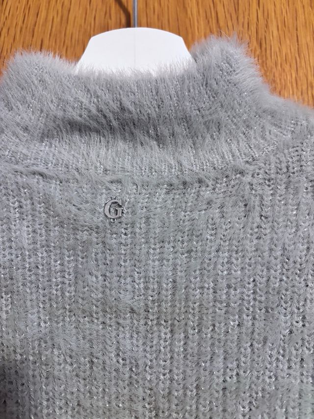 Vestido de punto Guess gris