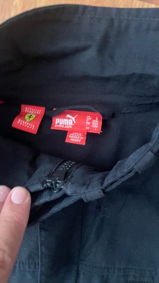 Cazadora Ferrari Puma Negra Roja Talla L