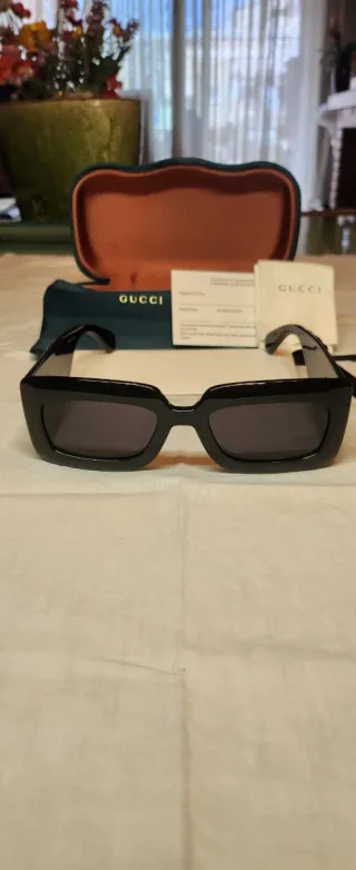 Gafas de Sol Gucci Negras y Grises