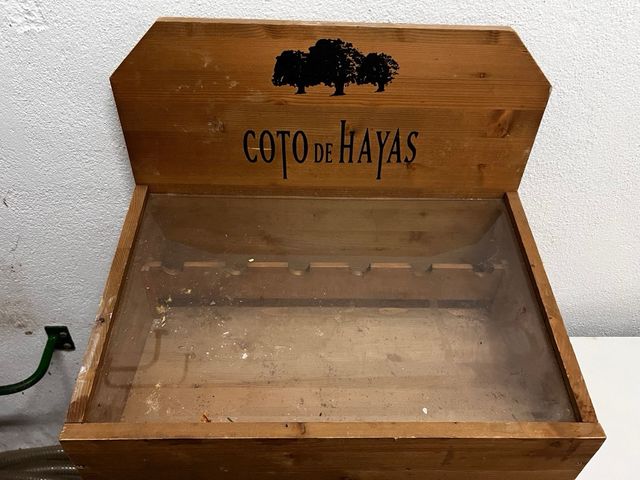 Expositor Vino  Madera y Cristal