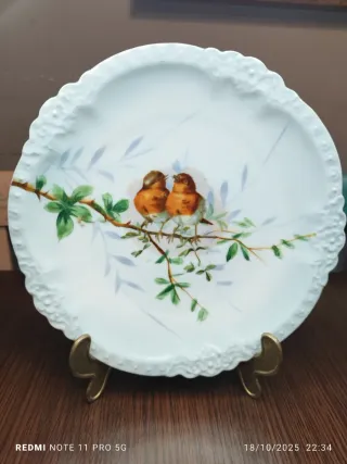 Plato de porcelana vintage con pájaros