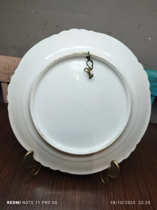 Prato de porcelana vintage com pássaros