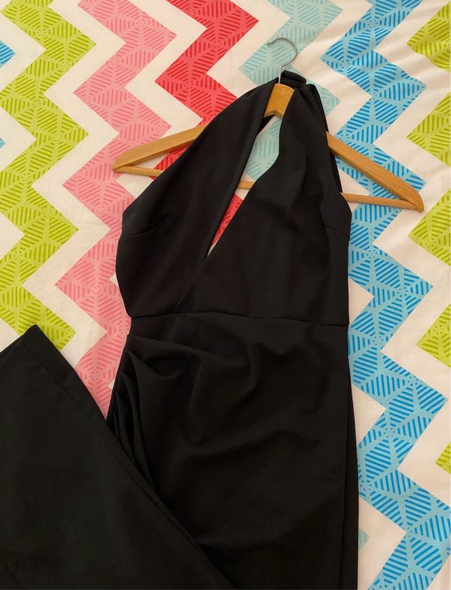 Vestido largo negro halter